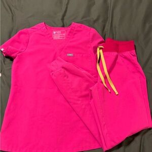 FIGS Hot Pink Set- XXS. SOLD FB 100425